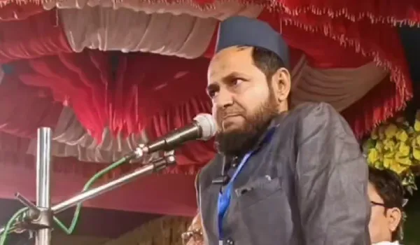 मौलाना के बयान पर बढ़ा विरोध, कई संगठनों ने उठाई कार्रवाई की मांग